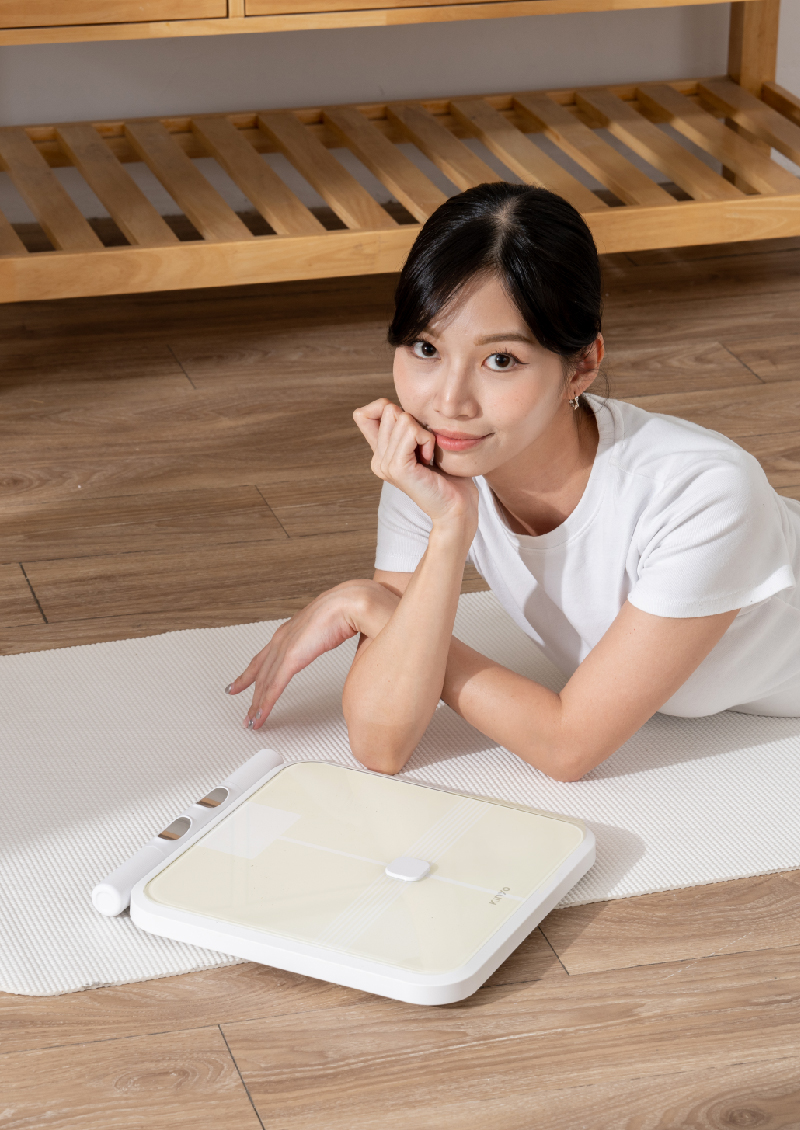 KINYO ITO八電極家用體脂計-CHECK2CHECK 機能服飾、C2C雨衣，首選品牌